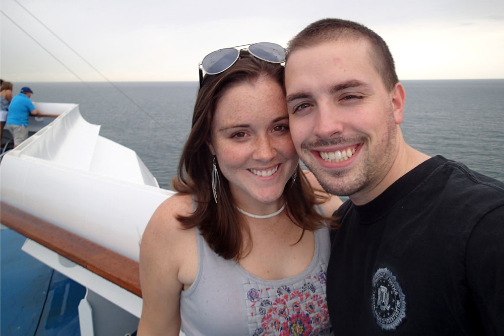 Cruisin' on the Carnival Valor!
