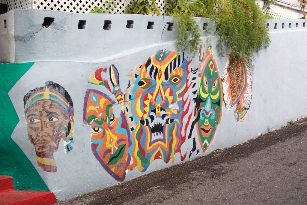 The Queen's Staircase is a highlight of Nassau, Bahamas, and it's free to boot!