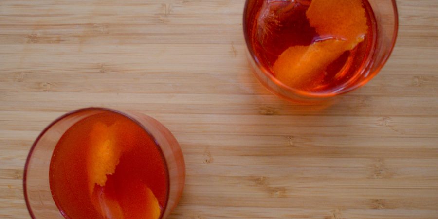Have you tried a negroni? Try one of these eight variations and you're sure to find one you love!! | Teaspoon of Nose