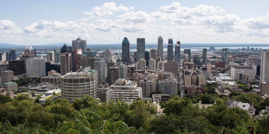 No trip to Montreal is complete without taking in the overlook views from Mount Royal! | Teaspoon of Nose