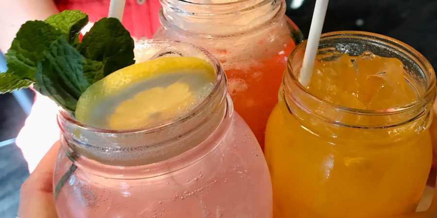 If you're heading to Montreal, you can't miss the food scene! Here's a few of my favorite Montreal restaurants. | Teaspoon of Nose