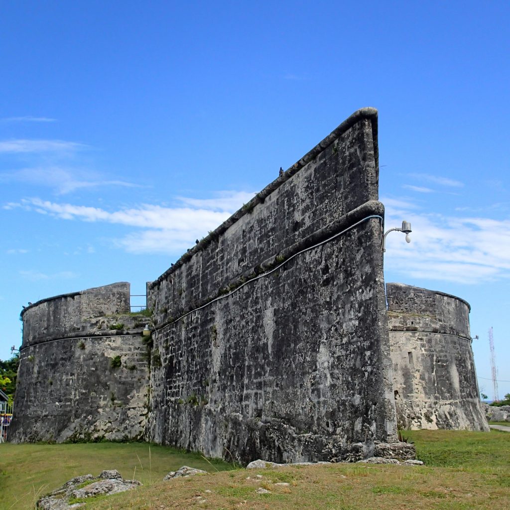 Visiting the Bahamas doesn't have to be expensive. Here's some free things to do in Nassau, Bahamas! | Teaspoon of Nose