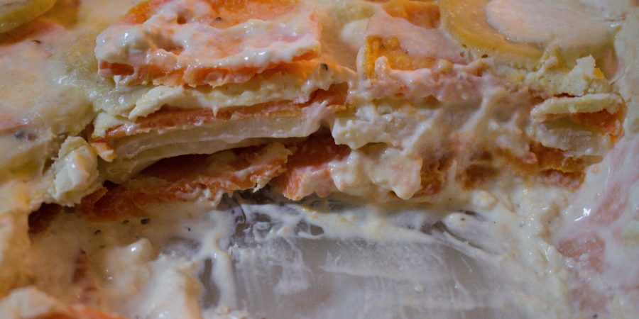 If you're looking for a fresh take on a Thanksgiving classic, this sweet potato gratin is a new way to serve sweet potatoes this holiday season! | Teaspoon of Nose