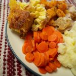 These maple cider roasted carrots will break you out of that "what's for dinner" rut, but are tasty enough to make it onto your holiday table! | Teaspoon of Nose
