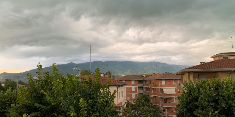 We've officially been here in Italy for a month! The best part: we moved into an apartment!