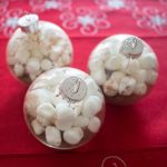 These DIY Hot Chocolate Ornaments make a sweet and easy gift for neighbors, teachers or friends!