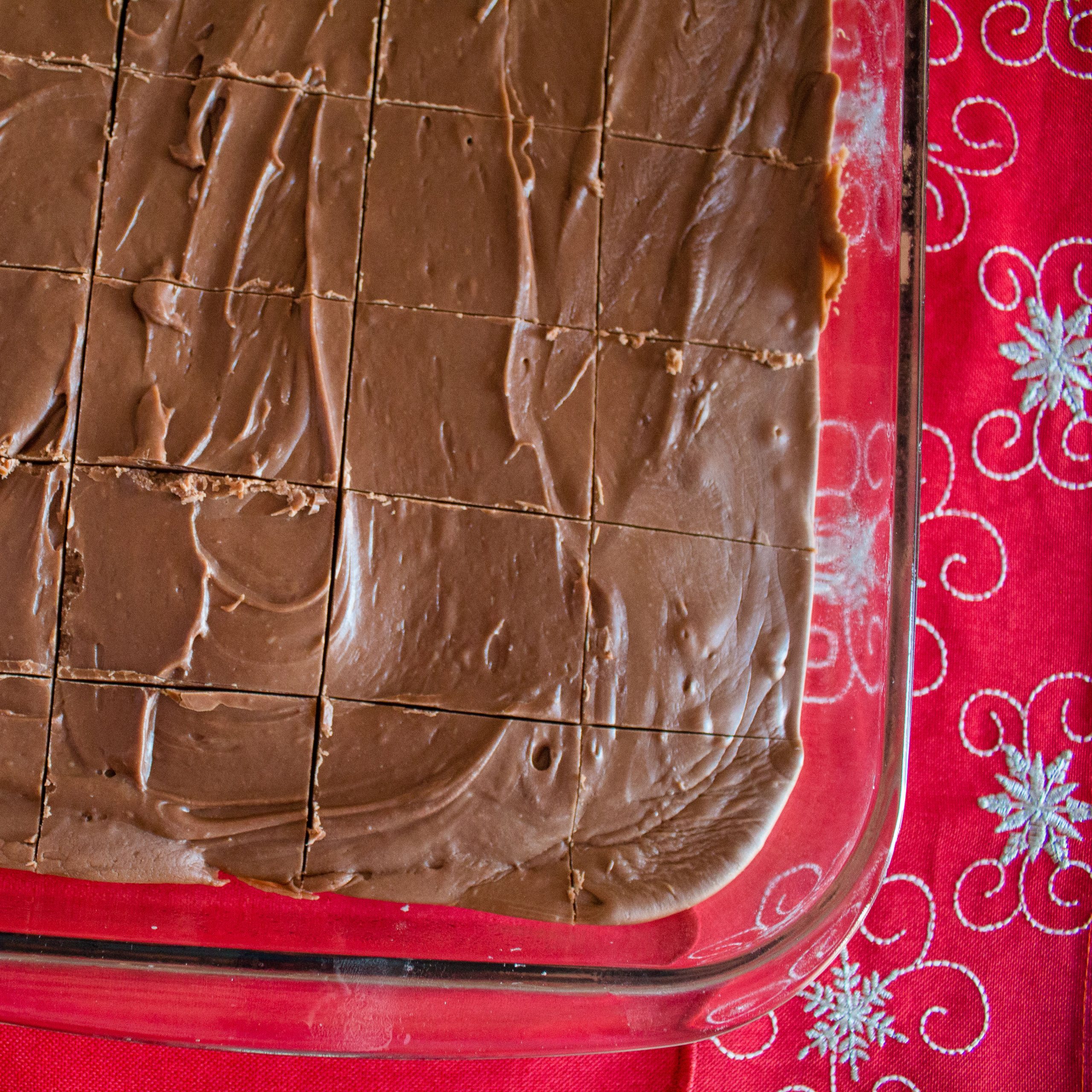 Chocolate Chip Cookie Bars have got to be the ultimate comfort food! | Teaspoon of Nose