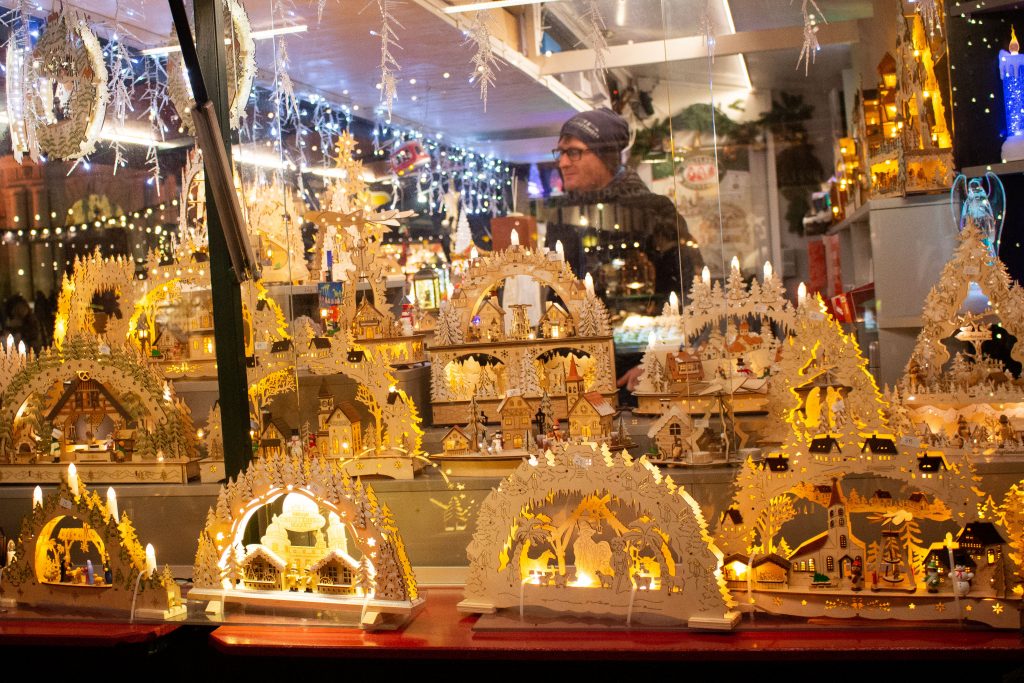 Salzburg Christmas market should definitely make your list of European Christmas markets worth exploring. From great food to gorgeous crafts, there's so much to see and try!