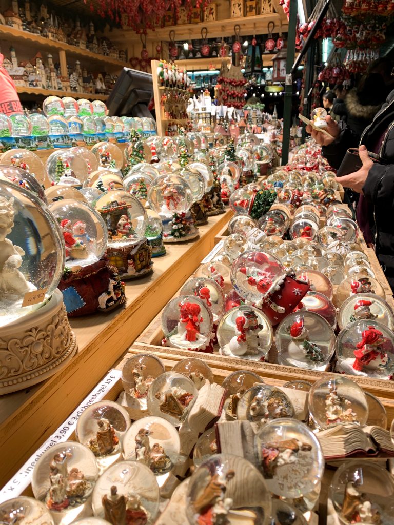 Salzburg Christmas market should definitely make your list of European Christmas markets worth exploring. From great food to gorgeous crafts, there's so much to see and try!