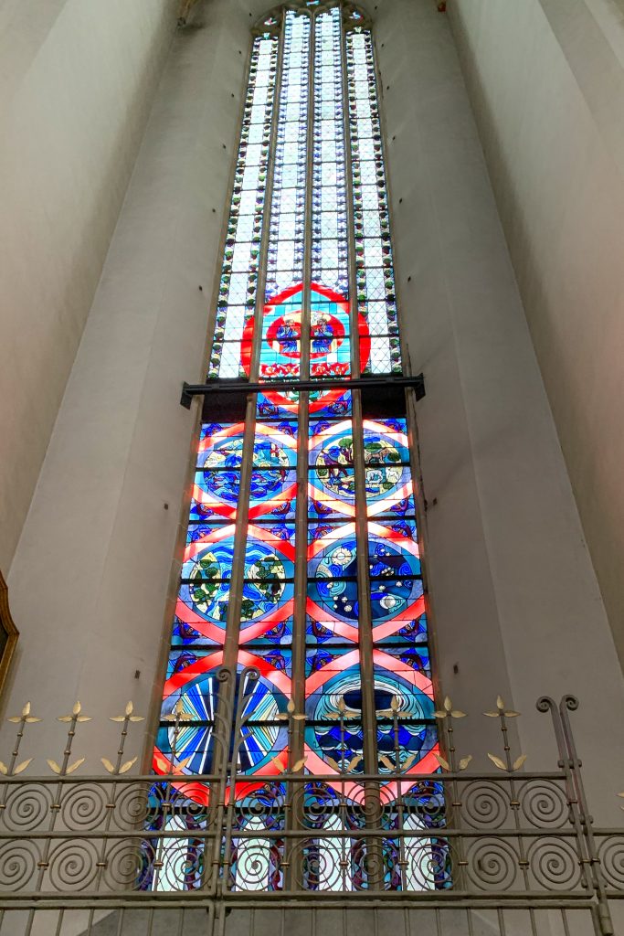 If you only have a quick visit, here's what you need to see in Munich! From history to museums to architecture - and a free walking tour!