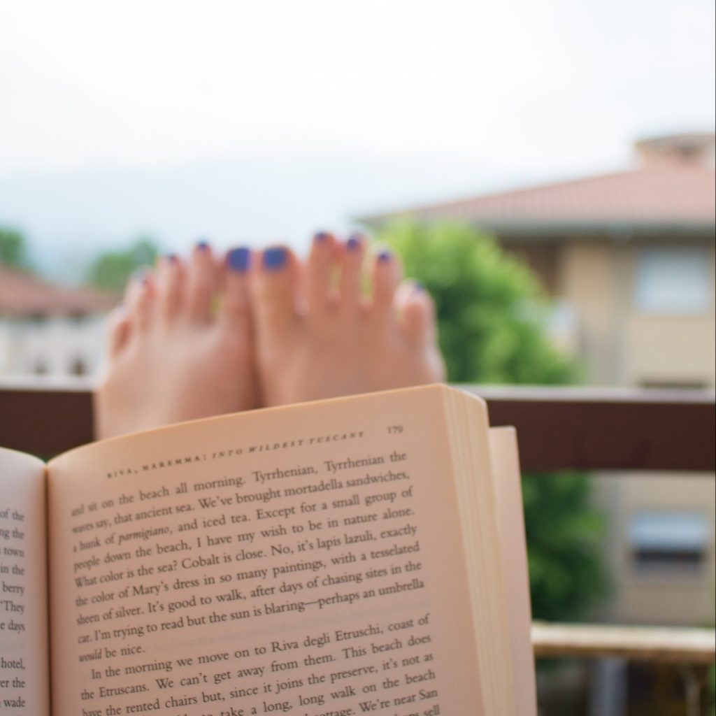 Of the nearly 100 novels I read this year, these are my top ten fiction books of 2022!