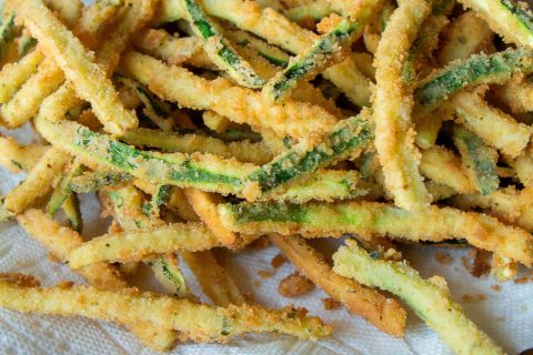 Zucchini fritte is a fun twist on the classic summer veggie! Plus, it's the perfect way to try out deep frying at home!