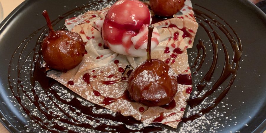 La Subida Dessert course: pears poached in red wine