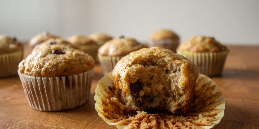 These are a lightened-up on the classic: banana chocolate chip muffins make a fantastic breakfast or snack! | Teaspoon of Nose