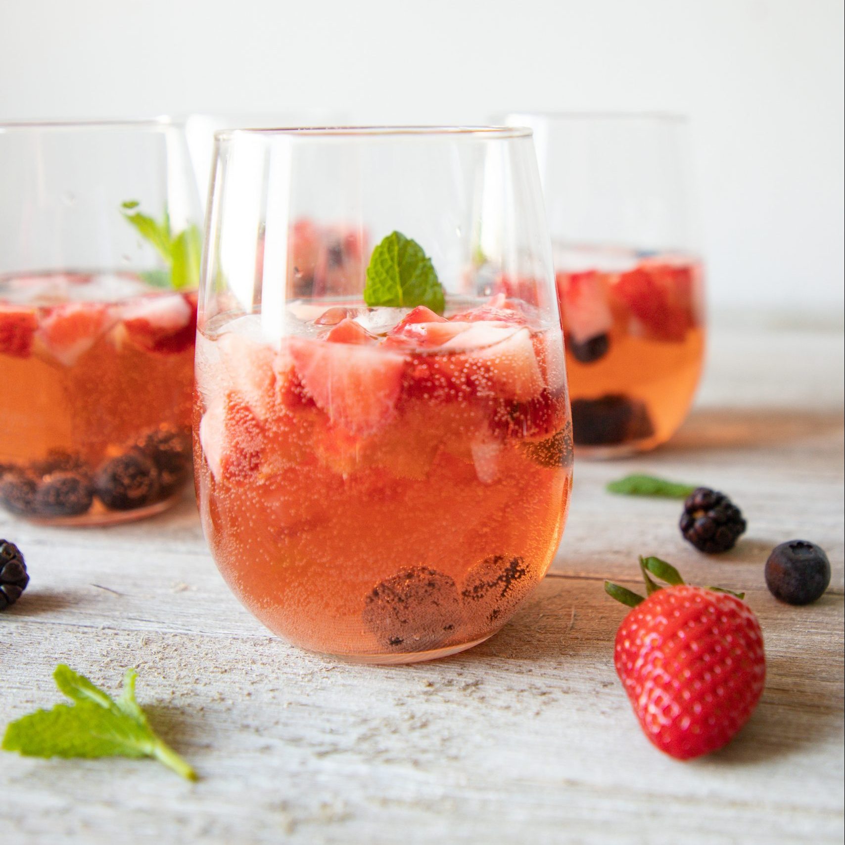 Berry rose sangria 