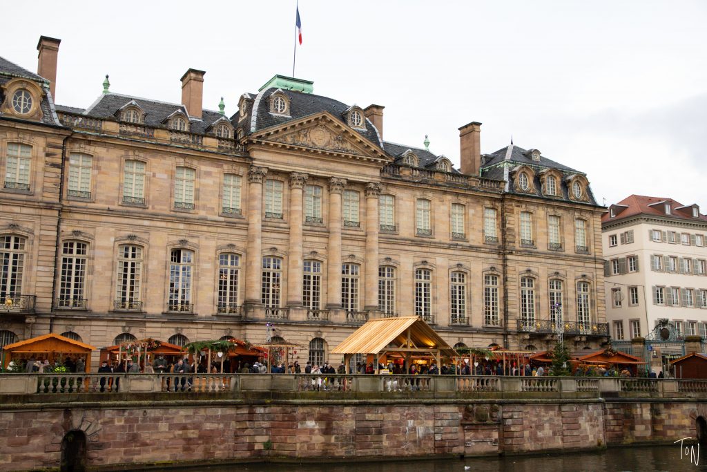 Want to plan the perfect trip to experience the Strasbourg Christmas markets?? I've got your full guide on Teaspoon of Nose!