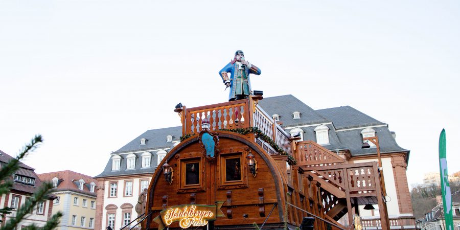 Thinking of exploring the Heidelberg Christmas markets? Here's what you need to know to plan your time! | Teaspoon of Nose