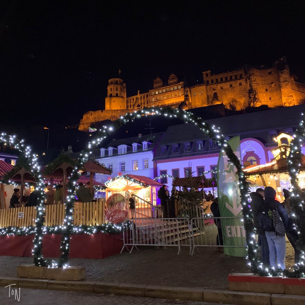 Thinking of exploring the Heidelberg Christmas markets? Here's what you need to know to plan your time! | Teaspoon of Nose