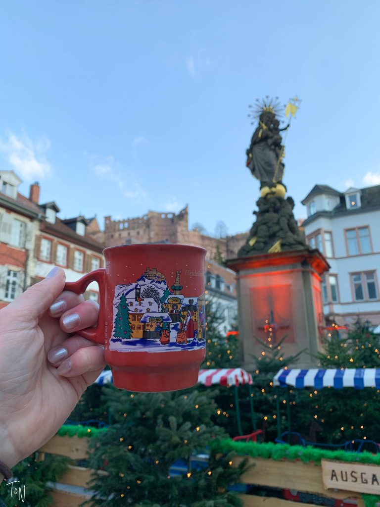 Thinking of exploring the Heidelberg Christmas markets? Here's what you need to know to plan your time! | Teaspoon of Nose