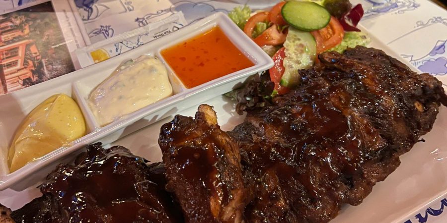 Want to find the best Amsterdam restaurants and bars? This list has everything you need to find the best meals!