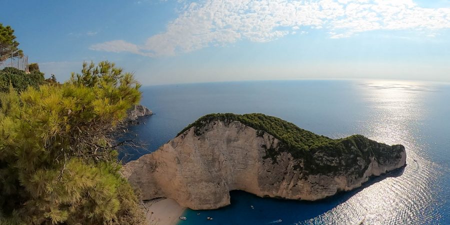 Zkaynthos day trip guide coastline Navagio beach shipwreck beach