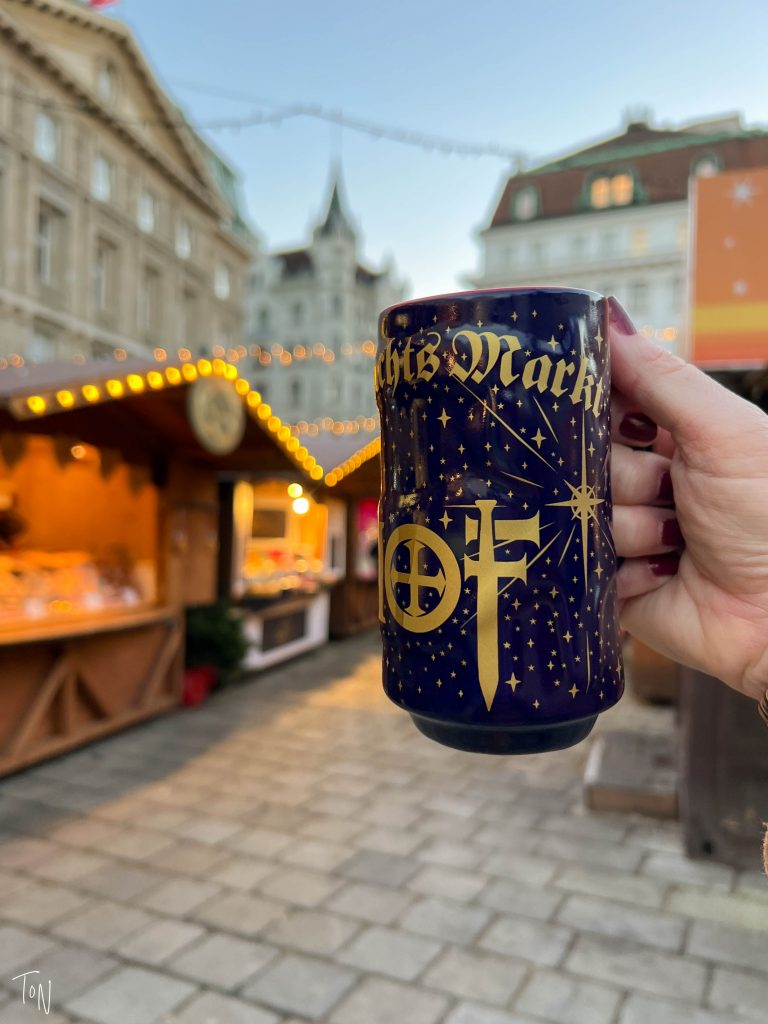 Vienna Christmas markets best gluhwein
