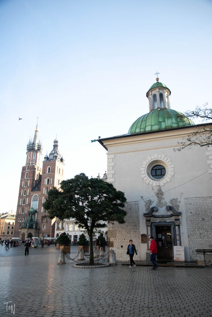 Krakow city guide main square