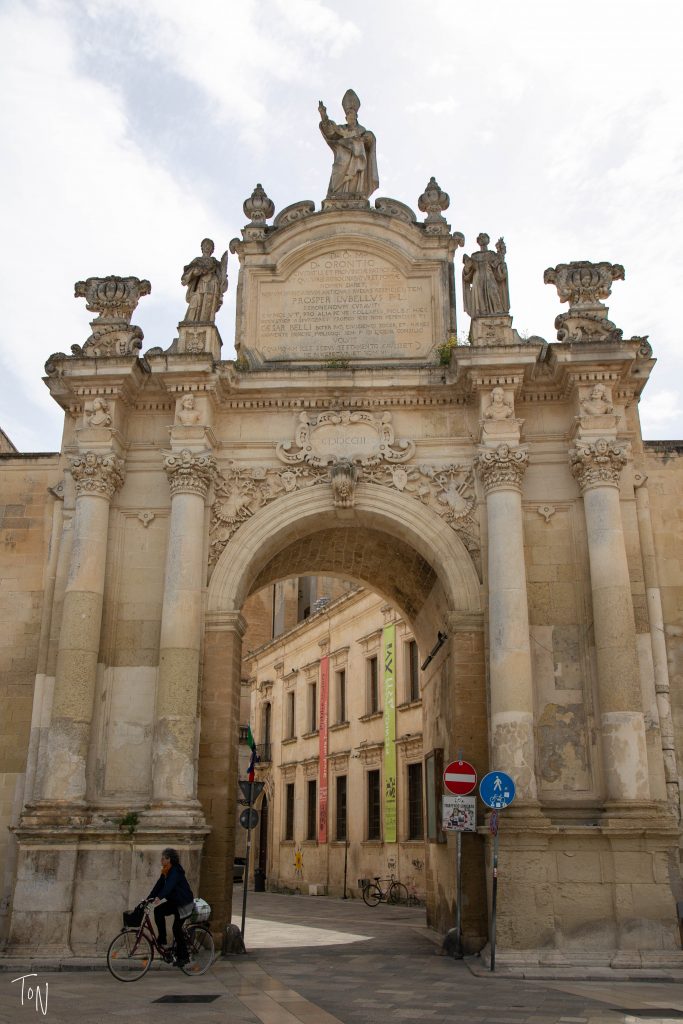 Lecce's city gates