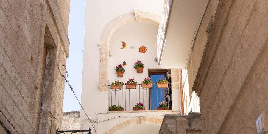 Monopoli travel guide, Puglia, Italy