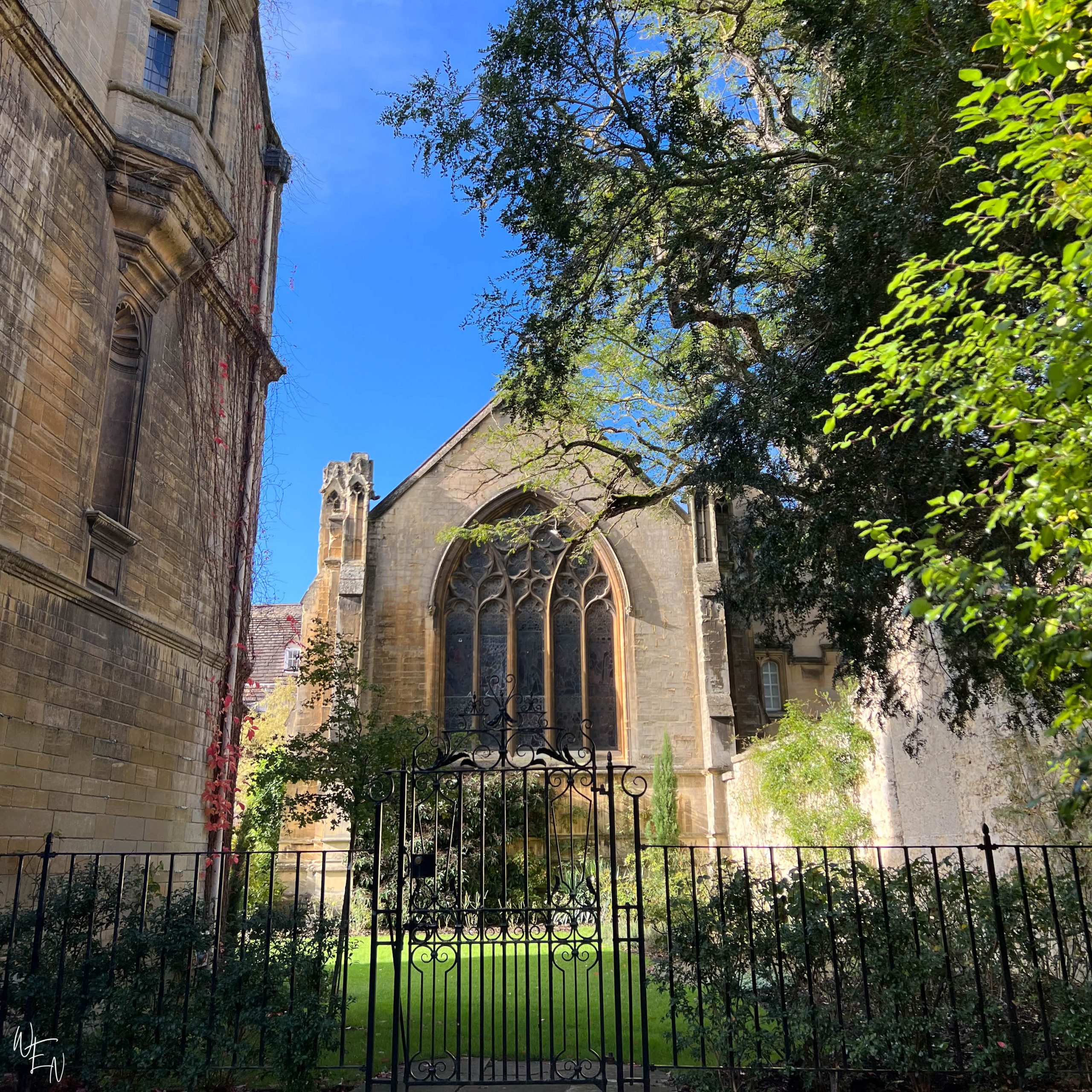 Oxford is one of my favorite day trips from London!