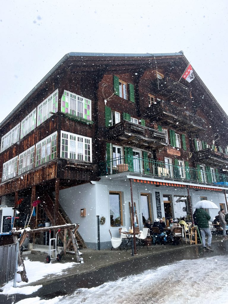 Explore Swiss alps Murren