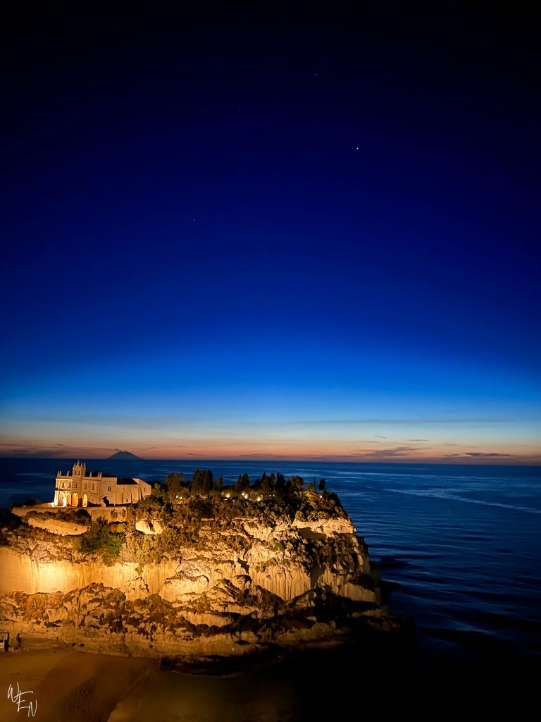 Tropea at night
